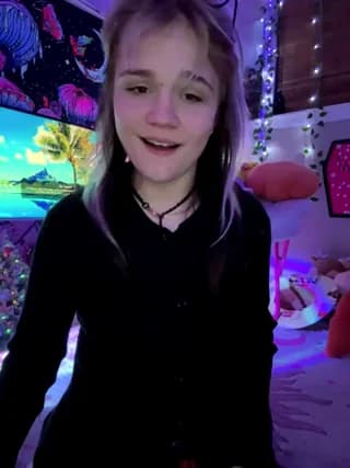 Cutiepiespanks - stripchat