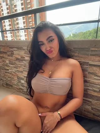 emma_andrew1 - stripchat